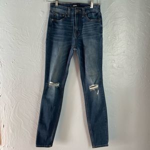 Aero Cheeky Jeggings